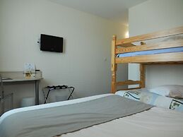 Logis Hôtel Lodge la Valette