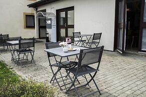 Arras Hotel
