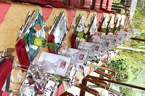 Hôtel Restaurant Les Pins