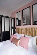 Madrigal hotel