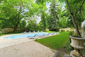 LOGIS HÔTEL LES MARÉCHAUX