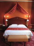 LOGIS HÔTEL LES MARÉCHAUX