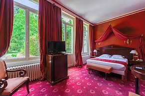 LOGIS HÔTEL LES MARÉCHAUX