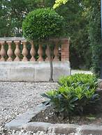 LOGIS HÔTEL LES MARÉCHAUX