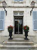 LOGIS HÔTEL LES MARÉCHAUX
