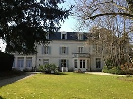 LOGIS HÔTEL LES MARÉCHAUX
