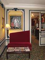LOGIS HÔTEL LES MARÉCHAUX
