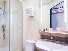 ibis Styles Rouen Val De Reuil