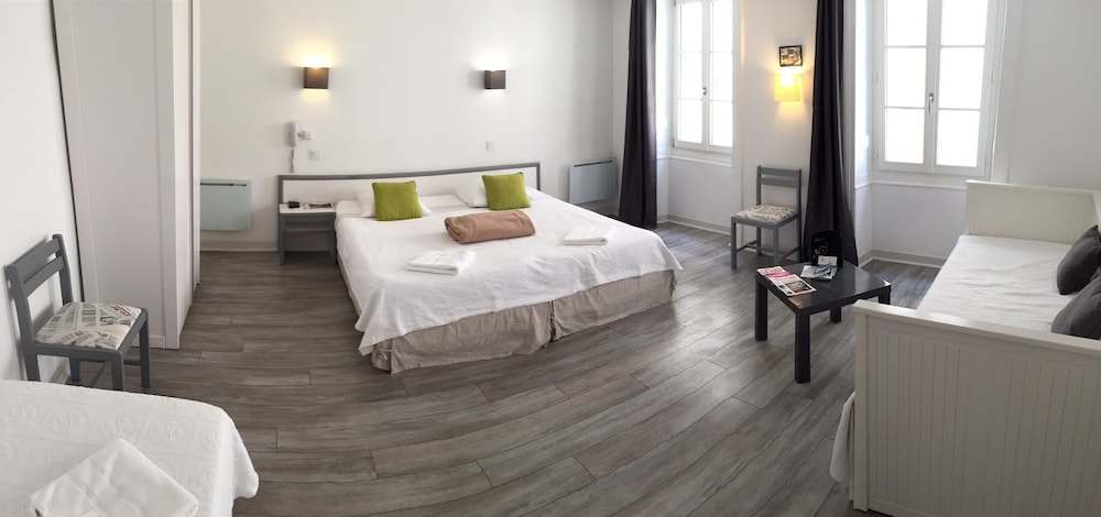 Le Petit Hôtel