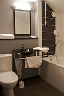 BRIT HOTEL LORIENT Le Kerotel