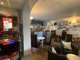Marlborough Hotel
