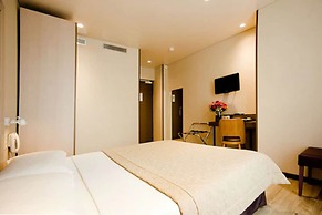 Central Hotel Paris