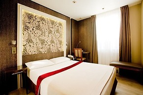 Central Hotel Paris