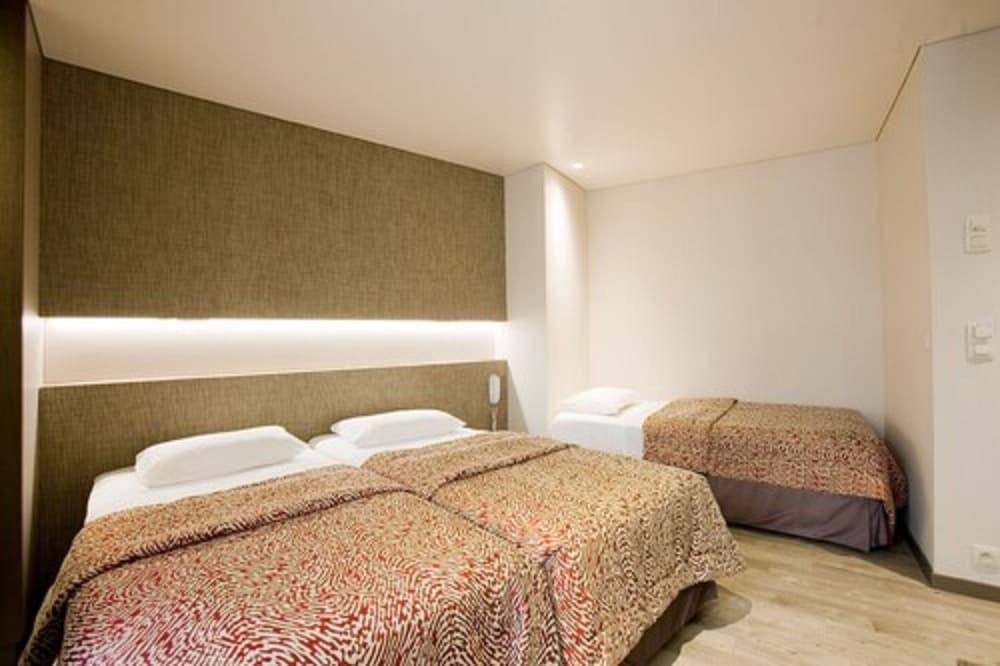 Central Hotel Paris