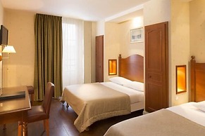 Central Hotel Paris