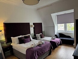 Edinburgh 37