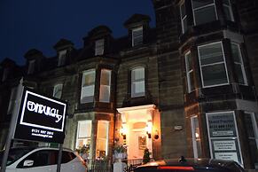 Edinburgh 37