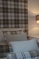 Edinburgh 37