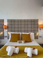 Edinburgh 37