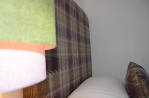 Edinburgh 37