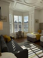 Edinburgh 37