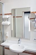 HOTEL ARVERNA VICHY - ClT'HOTEL