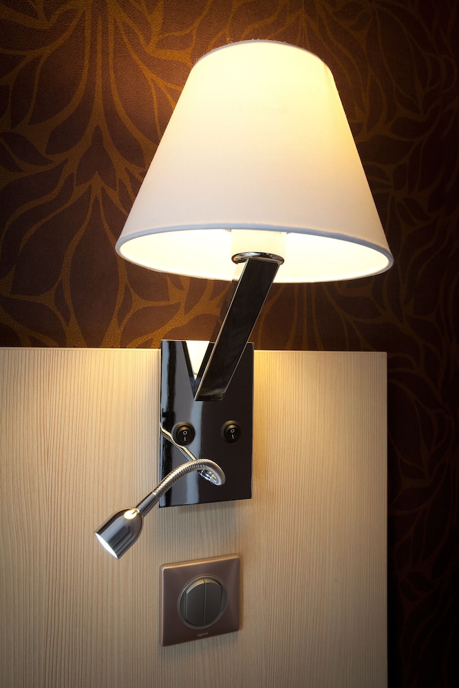 HOTEL ARVERNA VICHY - ClT'HOTEL