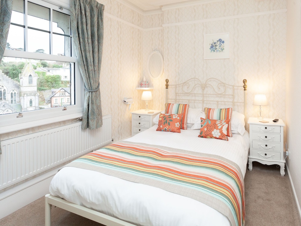The Ravenswood B&B