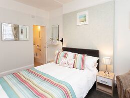 The Ravenswood B&B