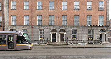 Albany House