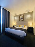 Brit Hotel Acacias
