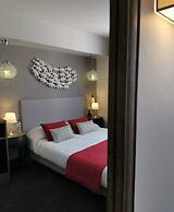 Brit Hotel Acacias