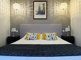Brit Hotel Acacias