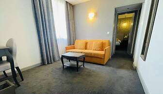 Brit Hotel Acacias