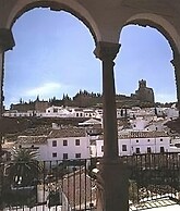 Hostal Colón