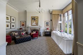 Hartsfield Manor