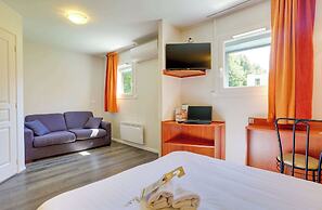Brit Hotel Reims La Pompelle