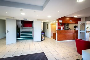Adams Hotel