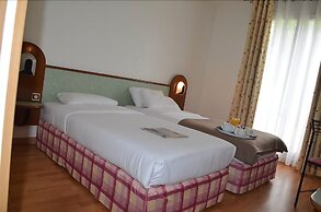 Hostellerie Saint Vincent Beauvais Aéroport