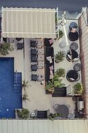 Hotel Feliz