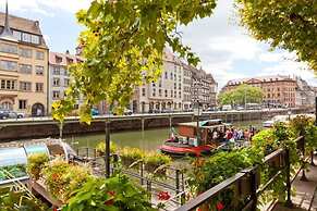Hotel des Arts