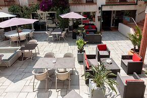 Logis Hotel Restaurant Les II Mas