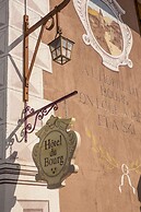 Hotel du Bourg