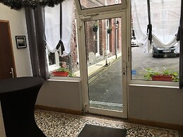Logis Hôtel & Appartements Le Florence