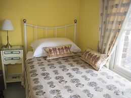 Albert & Victoria Guest House