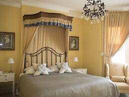Albert & Victoria Guest House