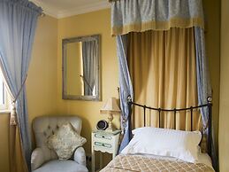 Albert & Victoria Guest House
