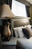 Sir Thomas Hotel