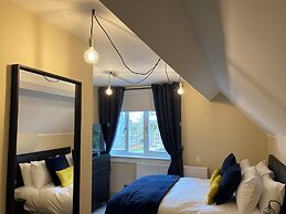 Ashbourne House
