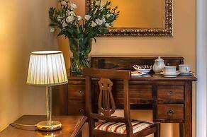 Hotel Caracciolo